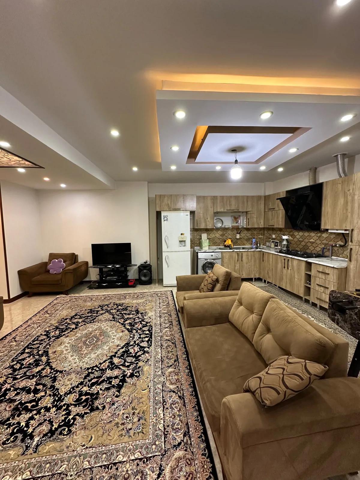 ویلا استخردار آبگرم باغستان با فوتبال دستی کردان