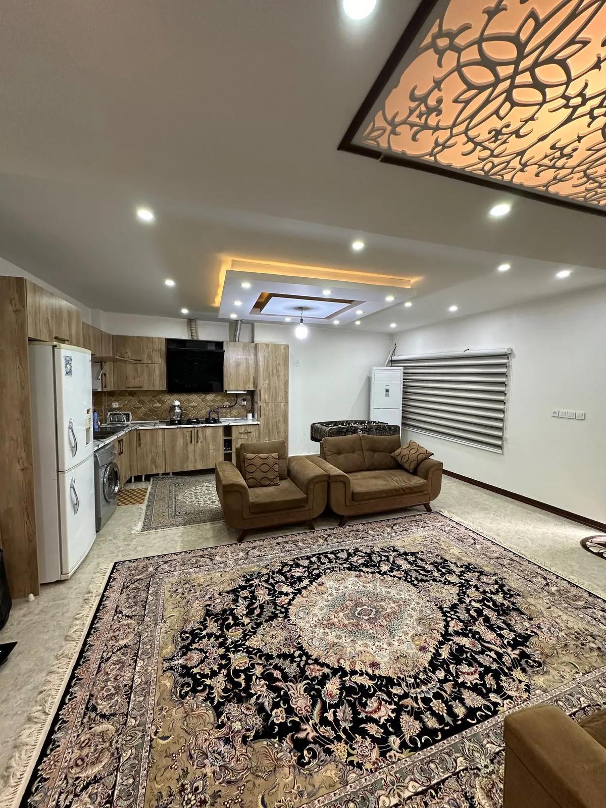 ویلا استخردار آبگرم باغستان با فوتبال دستی کردان