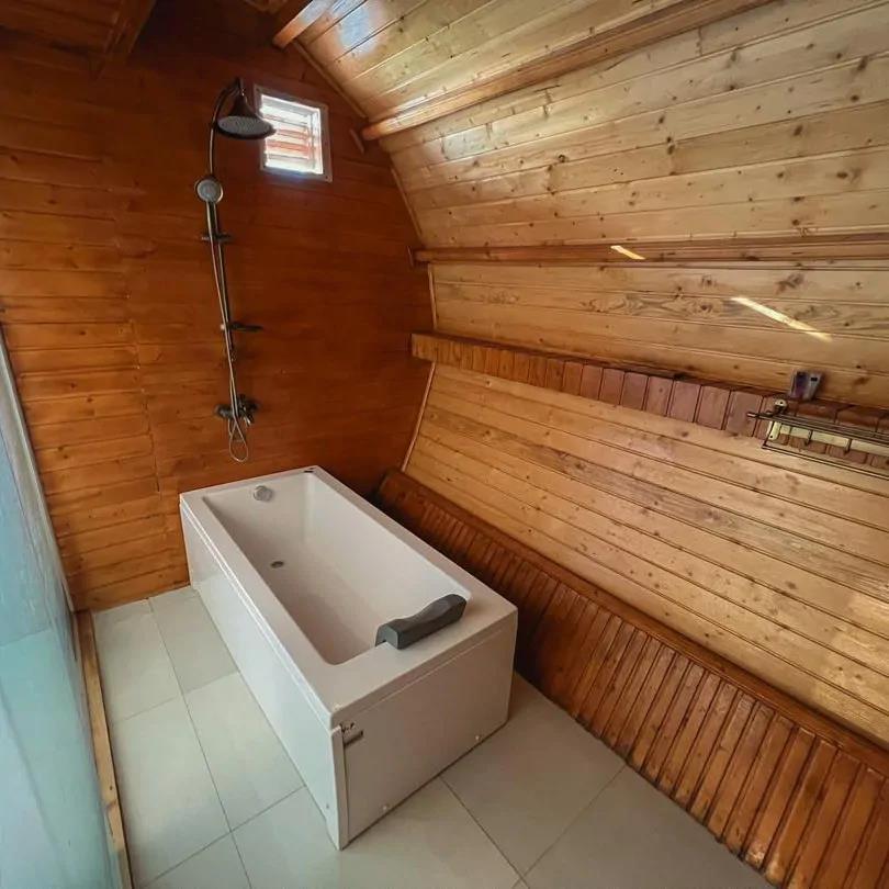 کلبه کپسولی (2) با صبحانه رایگان بهشهر