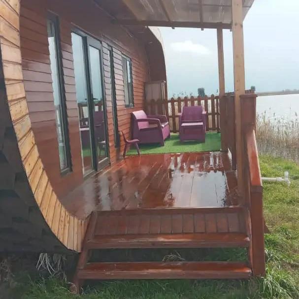 کلبه کپسولی (2) با صبحانه رایگان بهشهر