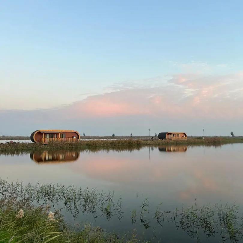 کلبه کپسولی (2) با صبحانه رایگان بهشهر