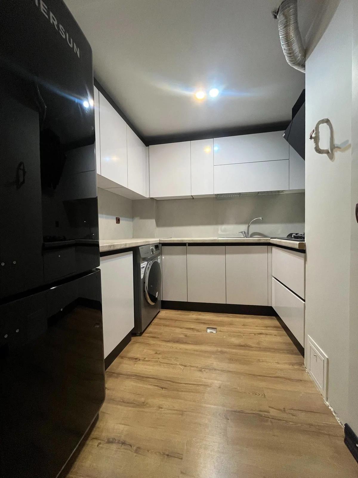 آپارتمان مبله مصلی (3) در بهشتی تهران