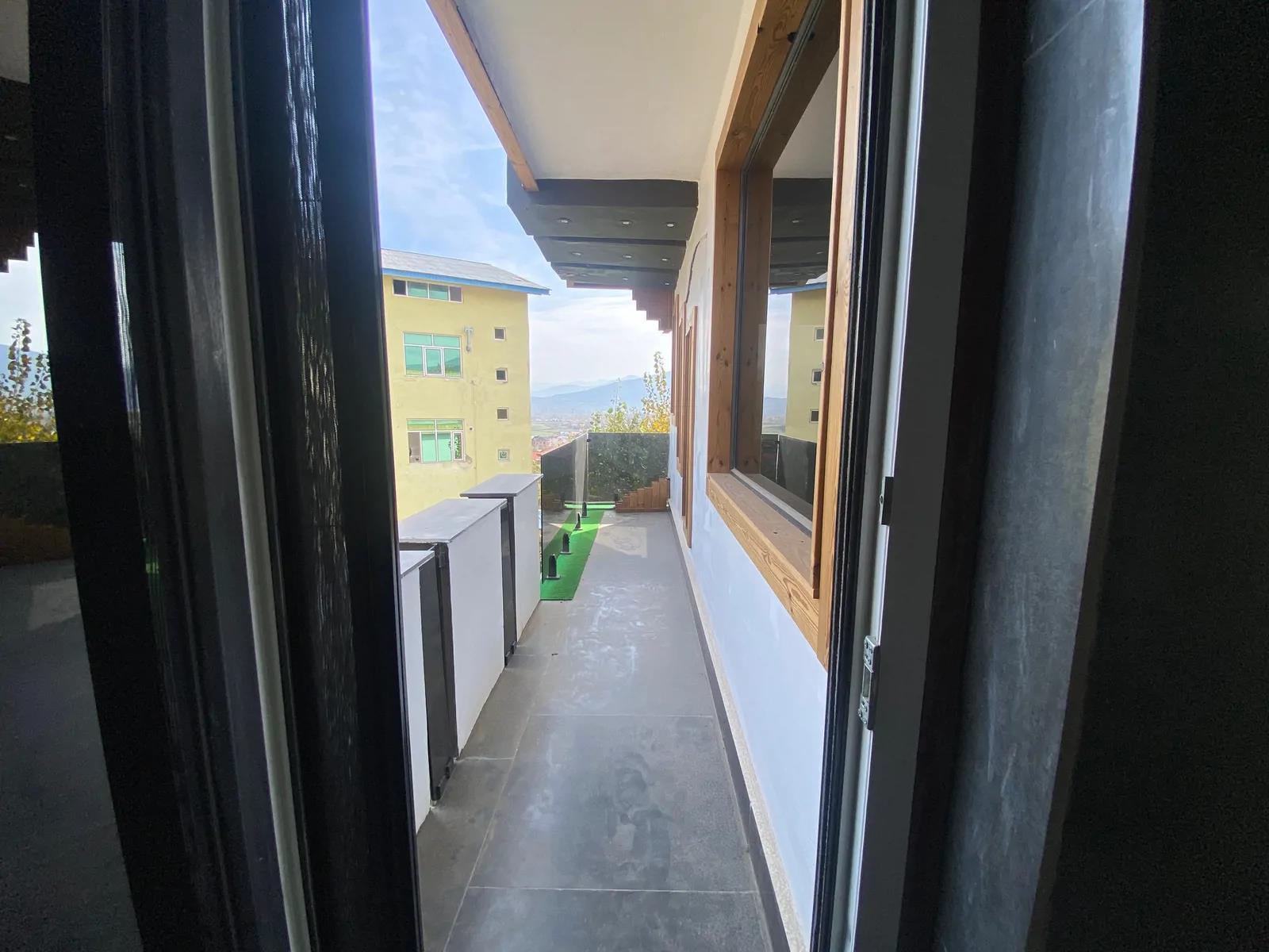 ویلا لاکچری مدرن عباس آباد با بیلیارد کلاردشت