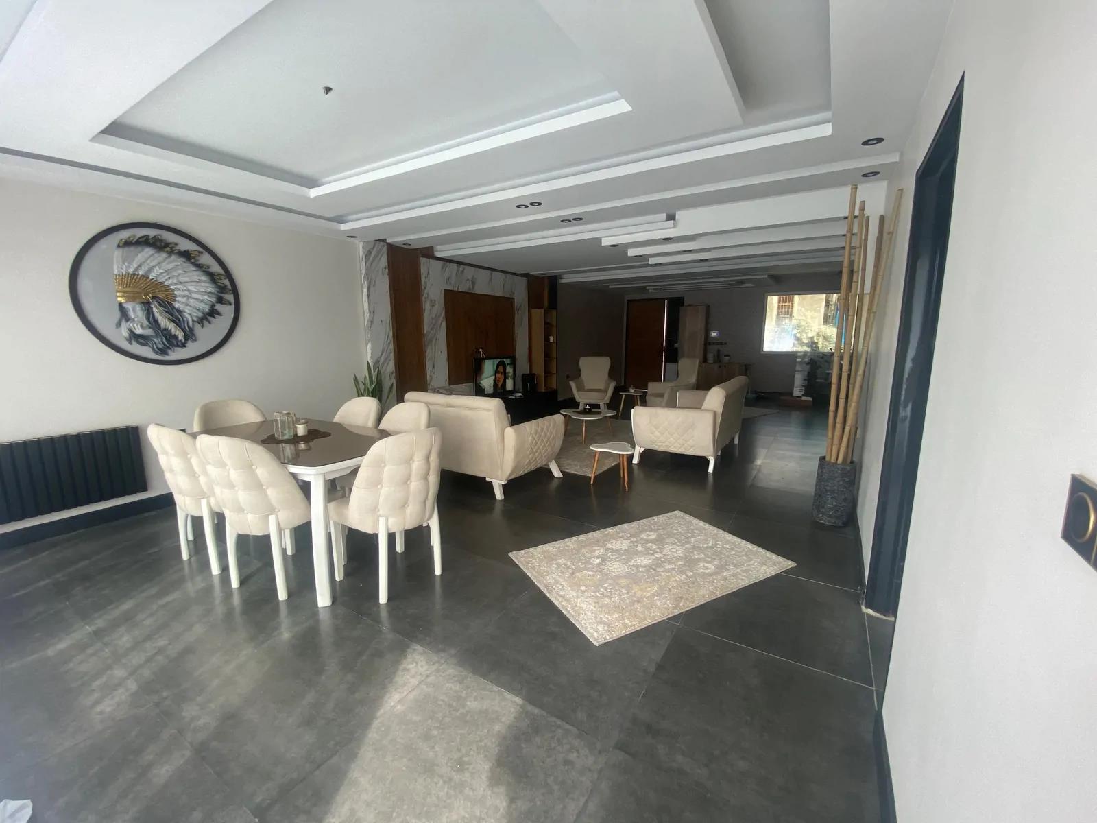 ویلا لاکچری مدرن عباس آباد با بیلیارد کلاردشت