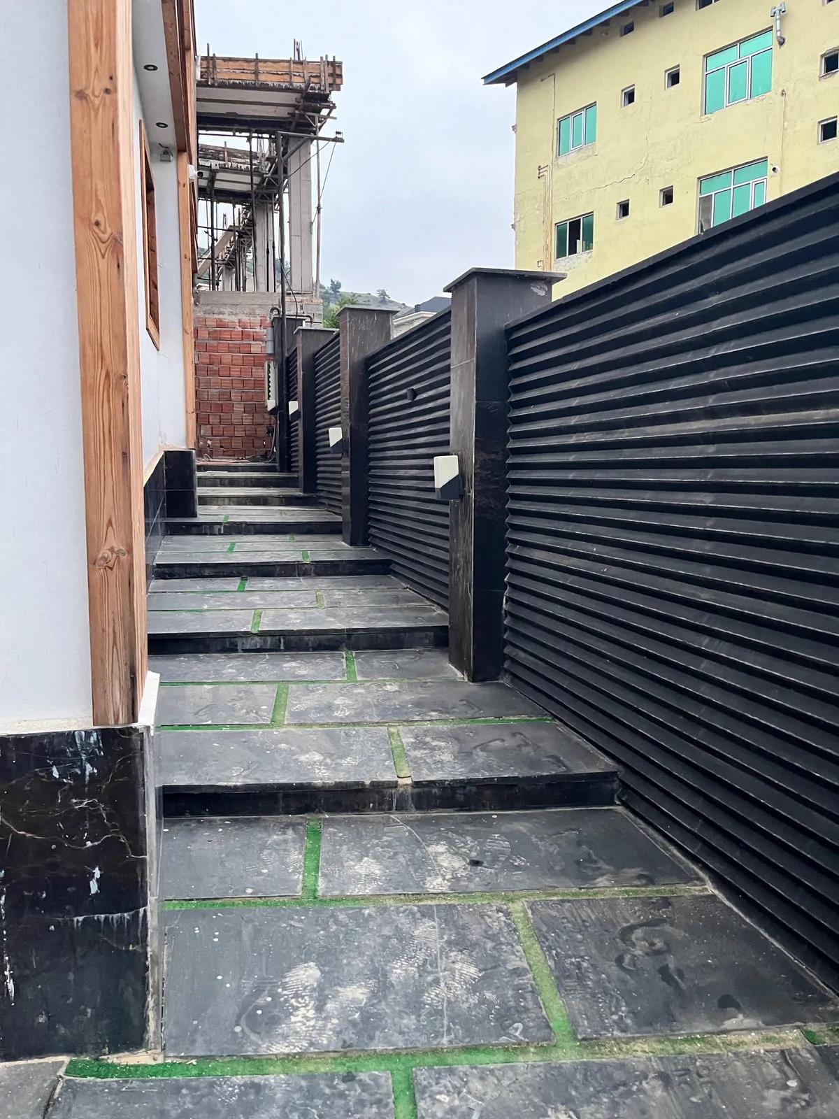 ویلا لاکچری مدرن عباس آباد با بیلیارد کلاردشت