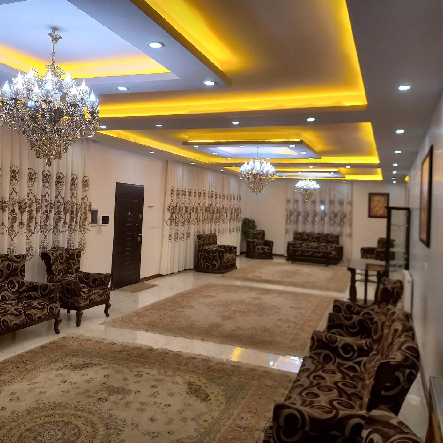 ویلا استخردار آبگرم بنیتا سهیلیه