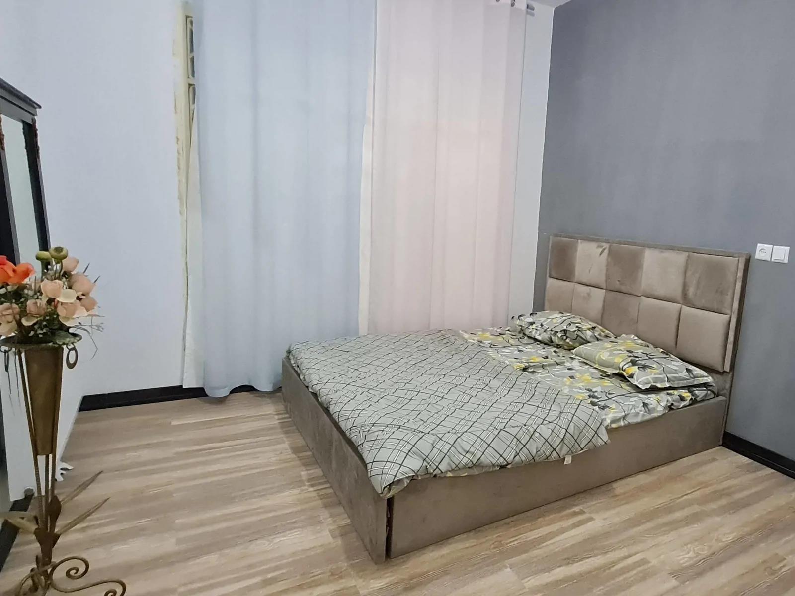 خانه باغ استخردار سرپوشیده آبگرم سیب سبز با بیلیارد سهیلیه