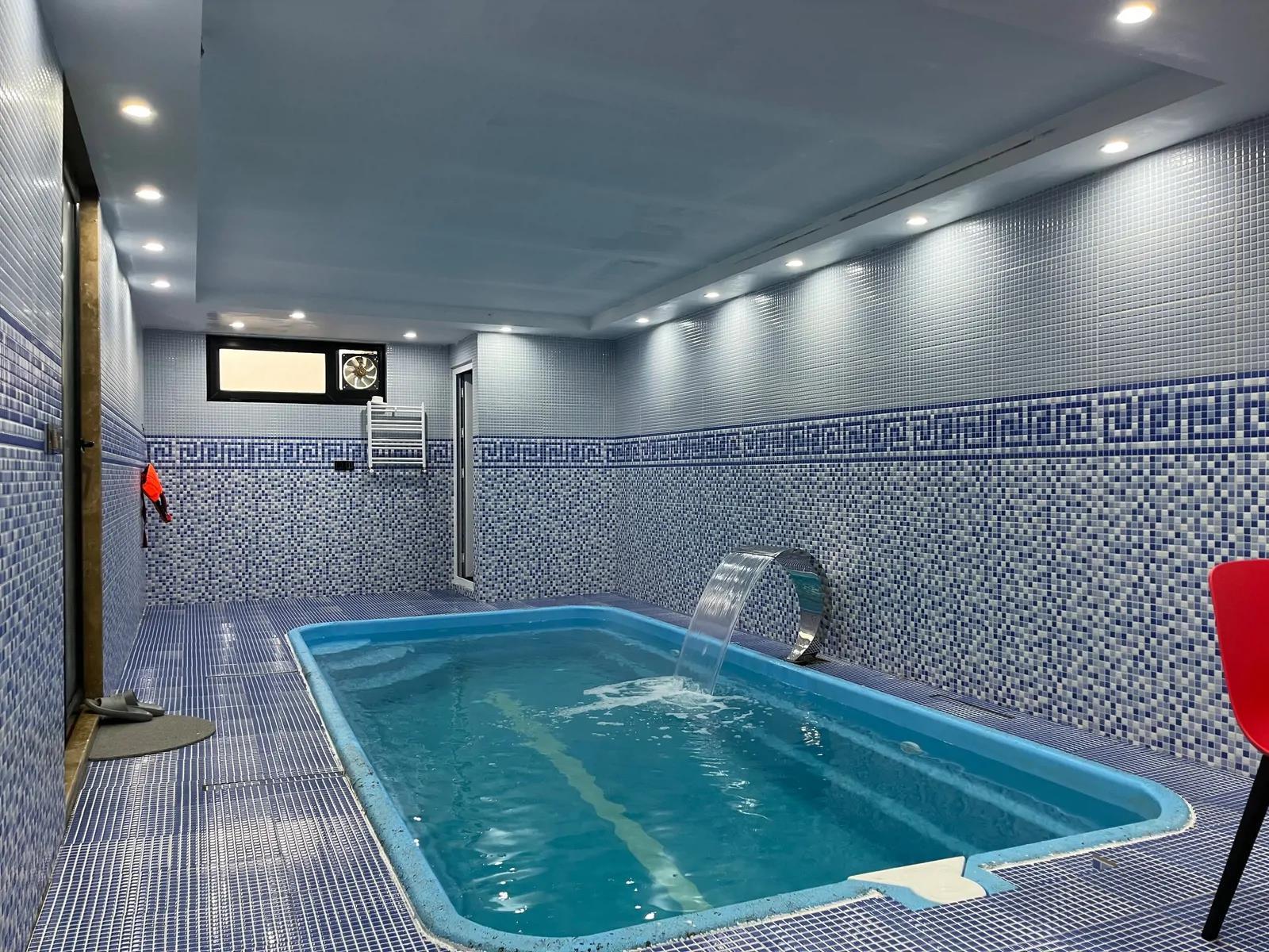 کلبه سوئیسی استخردار آبگرم یوسفی (۱) گیسوم