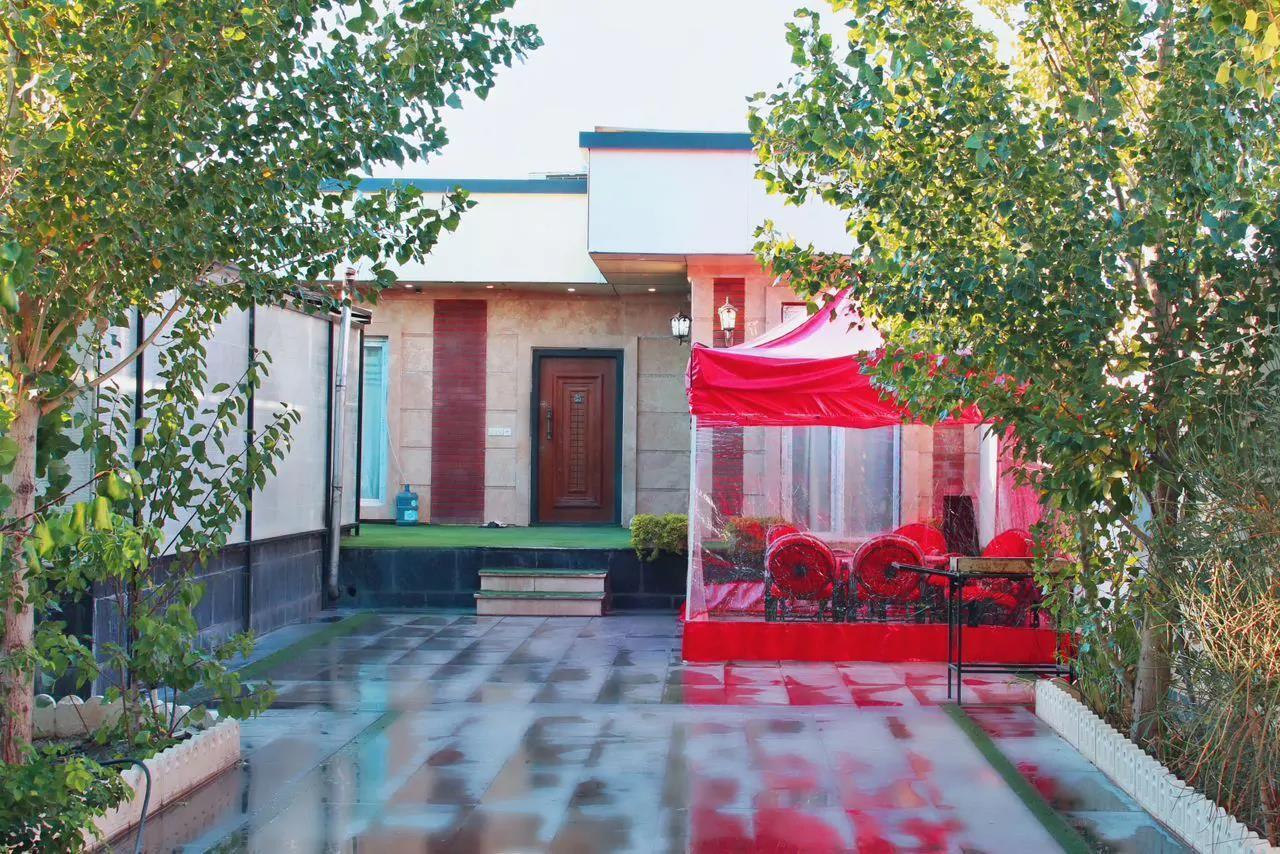 ویلا استخر آبگرم سرپوشیده بوستان کردان