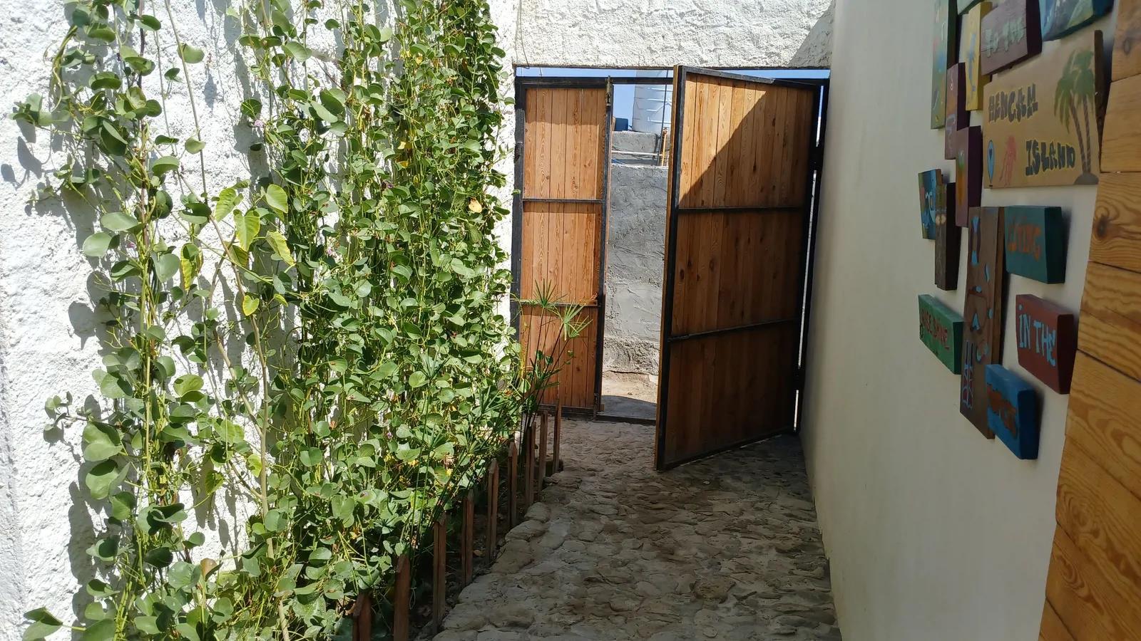 اقامتگاه بومگردی کاژه (واحد دریم کچر) هنگام