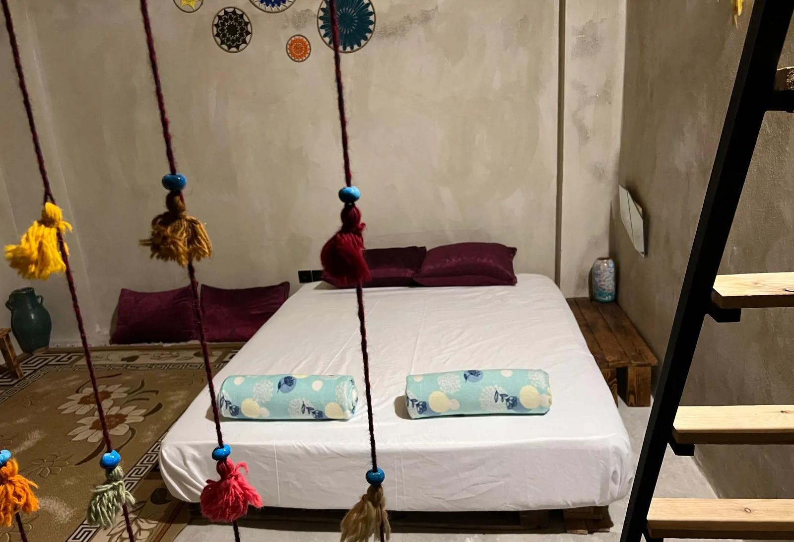 اقامتگاه بومگردی کاژه (واحد دریم کچر) هنگام