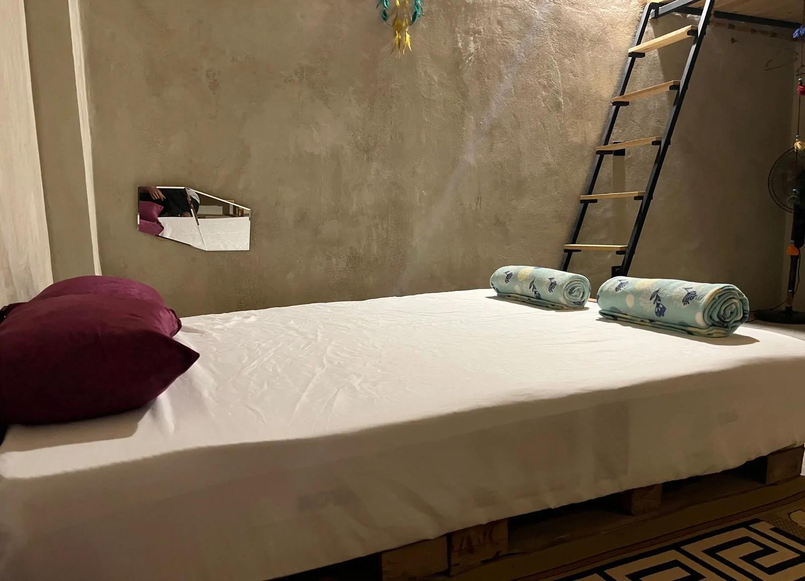 اقامتگاه بومگردی کاژه (واحد دریم کچر) هنگام