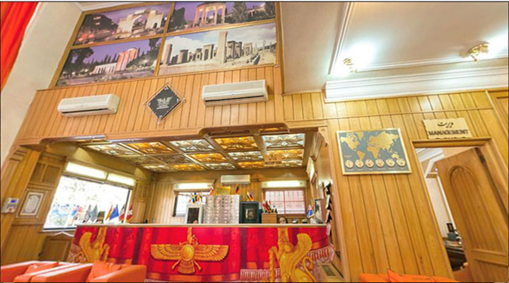 نمای لابی هتل پارسه شیراز