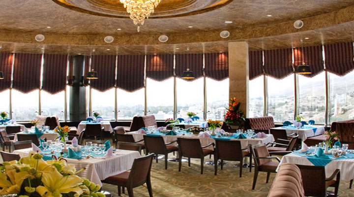 نمای رستوران هتل رویال شیراز