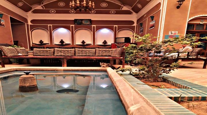 عکس هتل سنتی فروزه یزد	