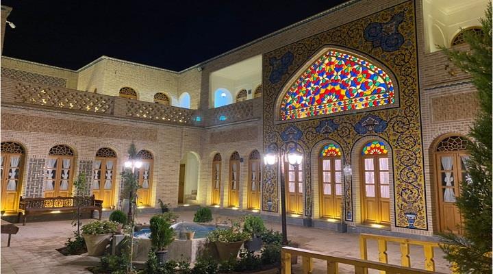 عکس عمارت گل آرا اصفهان 