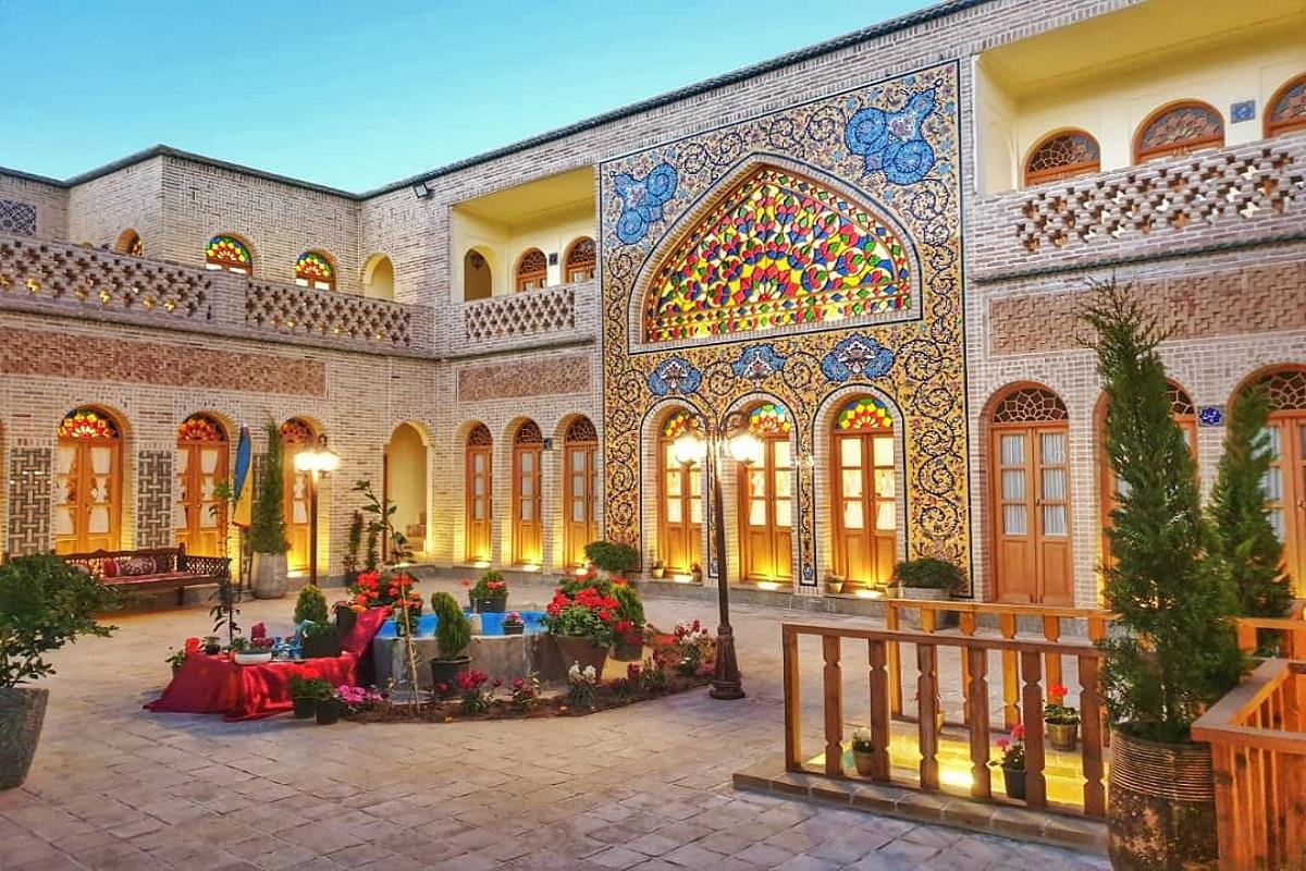 اقامتگاه سنتی  عمارت گل آرا اصفهان