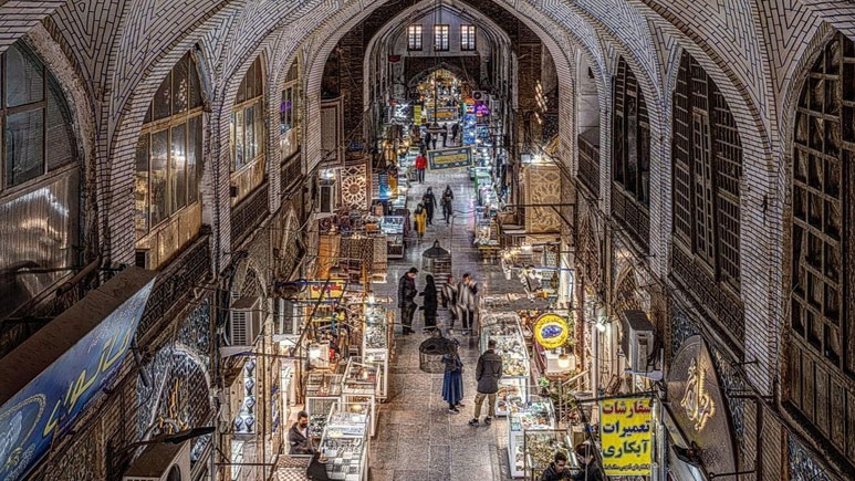 بازار بزرگ اصفهان