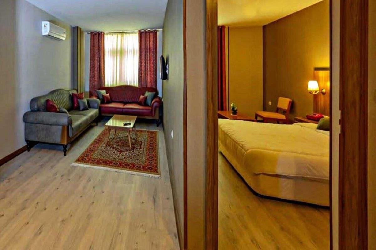 عکس هتل آریانا شیراز