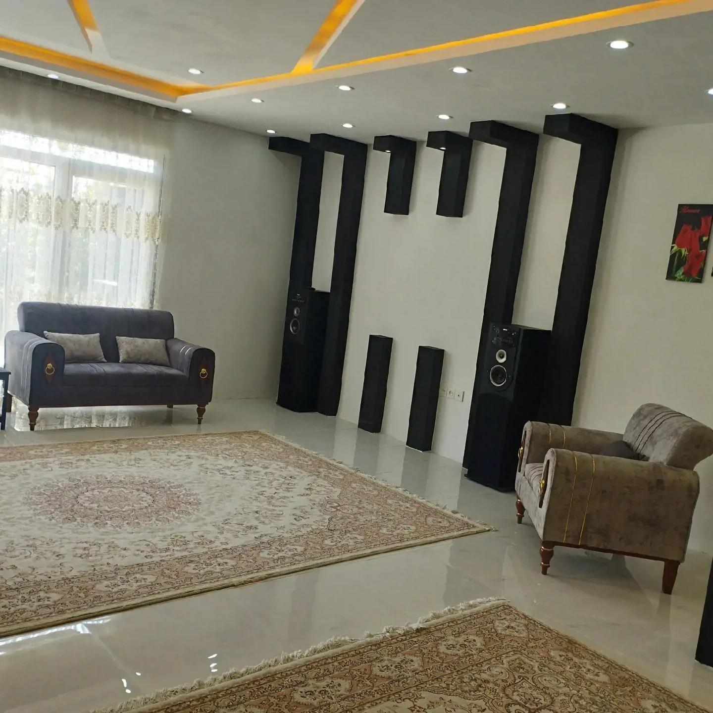 ویلا استخردار آبگرم گلها سهیلیه