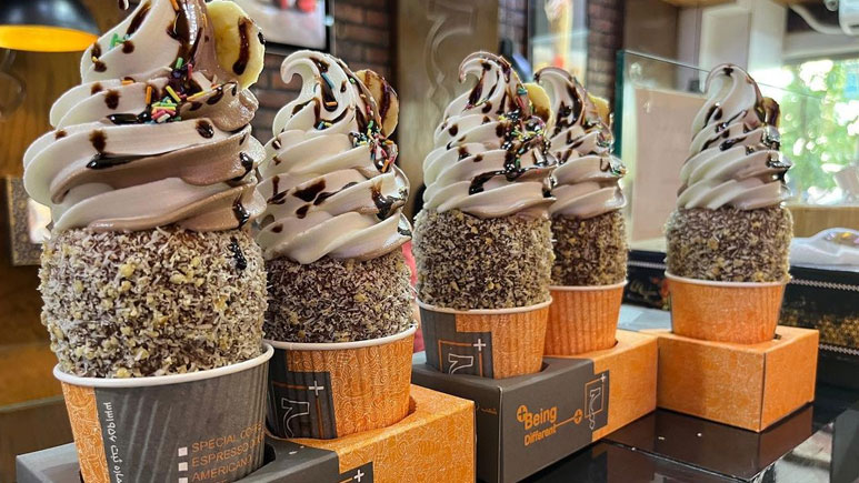 بهترین کافه بستنی تهران پارس