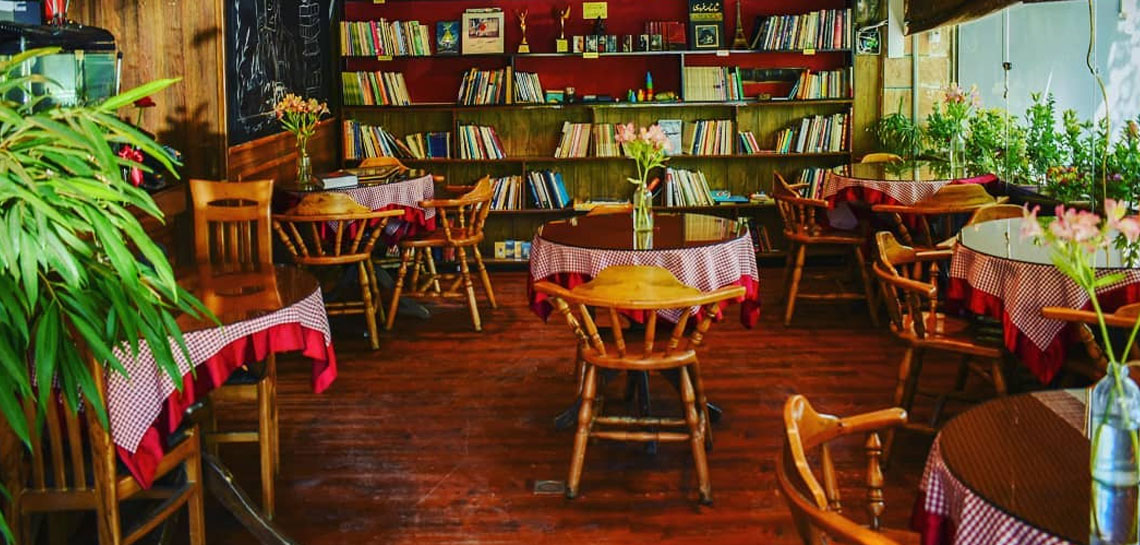 کافه کتاب در مشهد