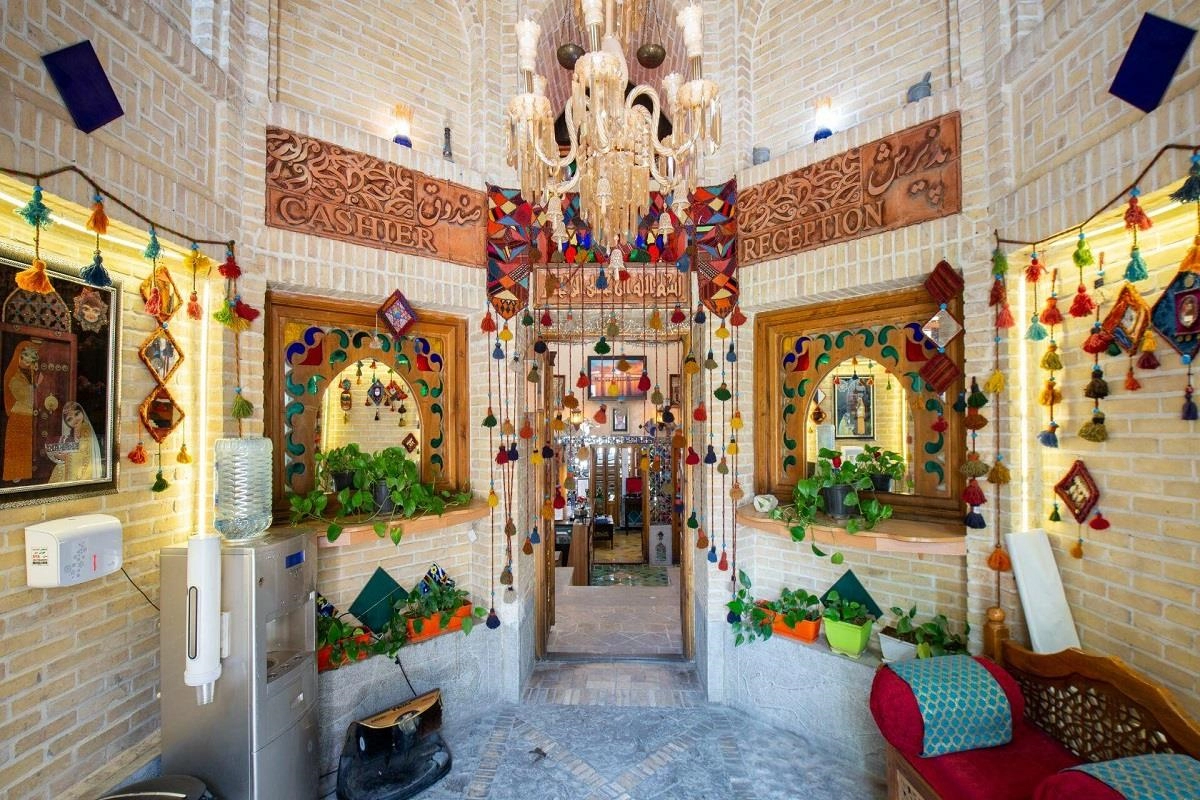 اقامتگاه سنتی  طلوع خورشید اصفهان