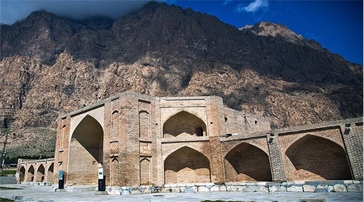 نمای اتاق لاله بیستون کرمانشاه