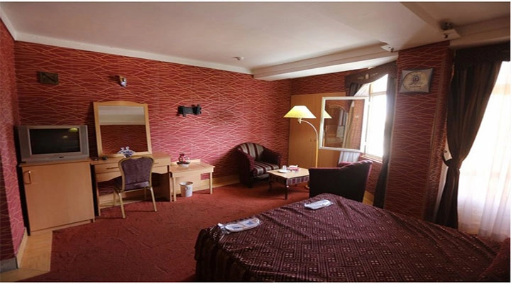نمای اتاق هتل مرمر قزوین