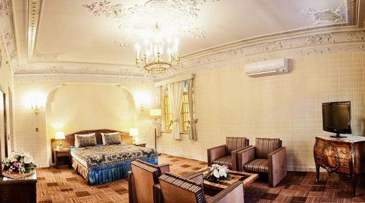 هتل پارسیان صفائیه یزد
