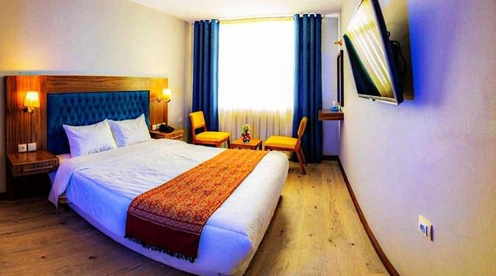 نمای داخلی هتل آریانا شیراز