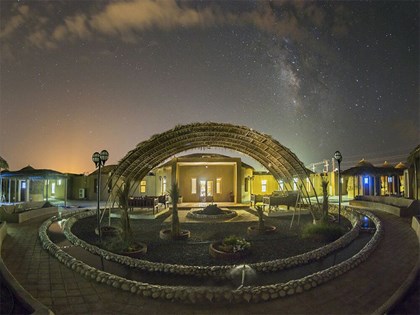 هتل پارسیان (کپری) قلعه گنج کرمان