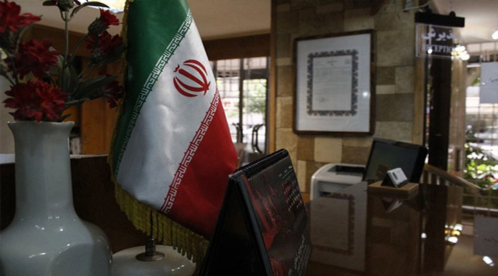نمای پذیرش هتل پرهام مشهد