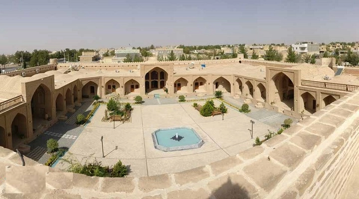 کاروانسرا عباسی کوه پا اصفهان