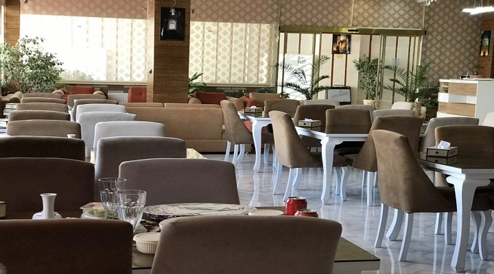 نمای هتل سینا قزوین